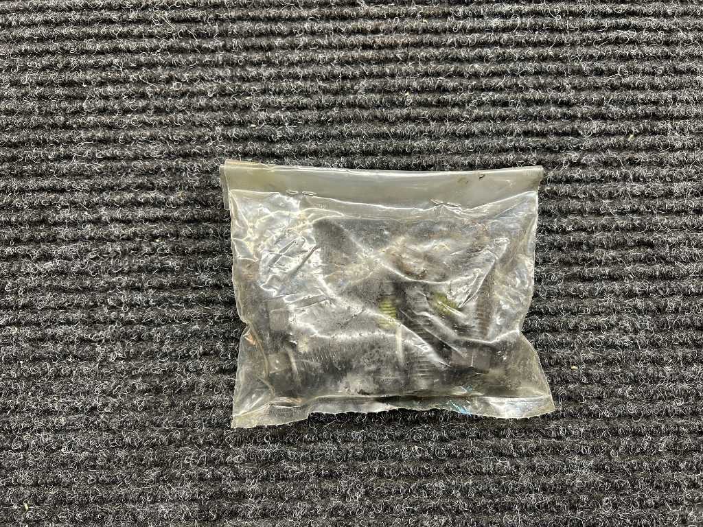 Ford Motorsport T-5 V8 Transmission Installation Kit (M-7100-C) - Image 4