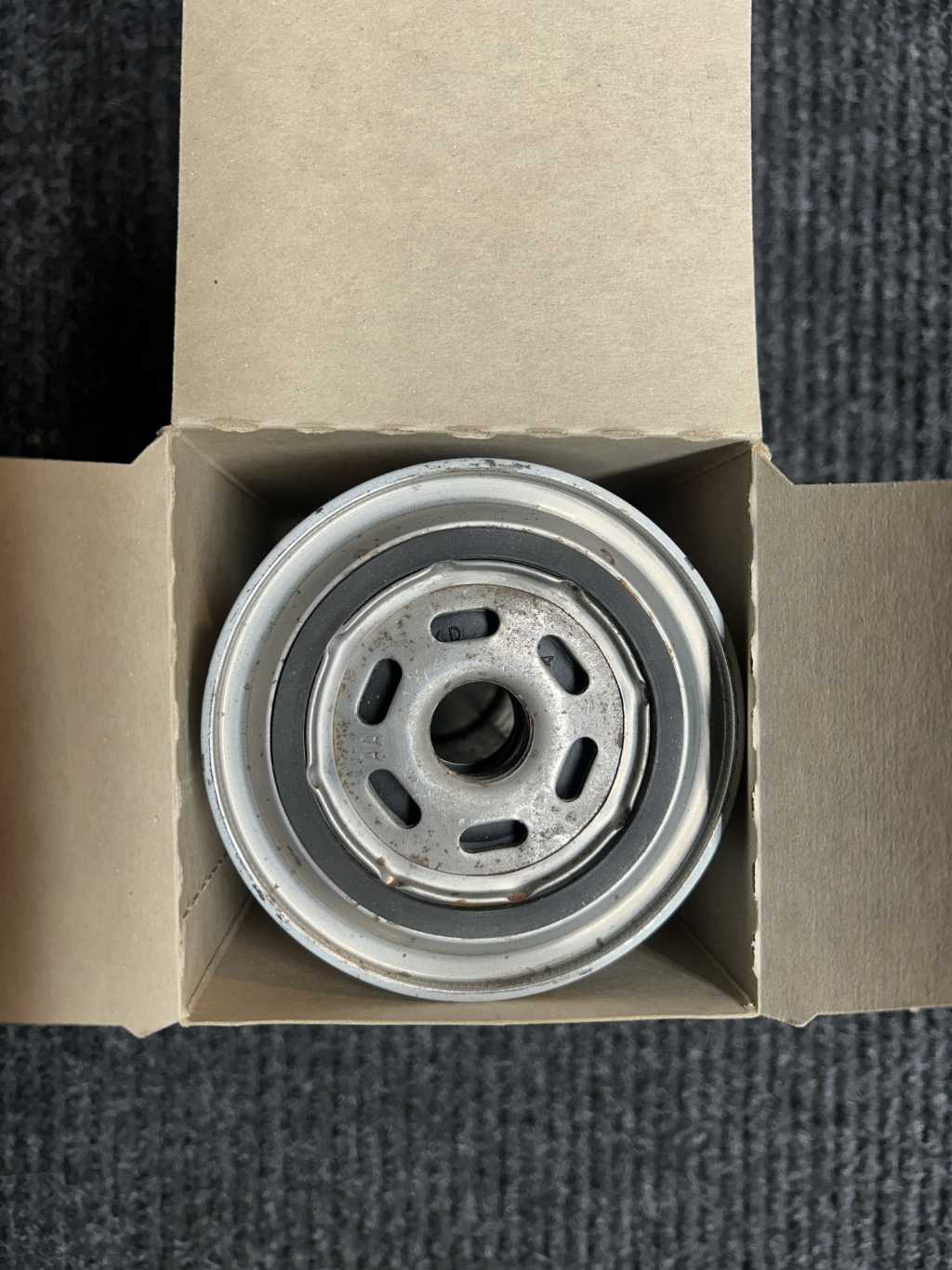 Motorcraft FL-1A filter embossed - D9AZ-6731A - Qty 2 - Image 7